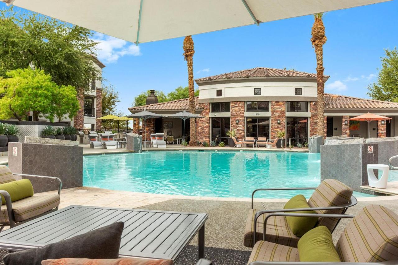 Cozysuites Glendale By The Stadium With Pool 03 Dış mekan fotoğraf